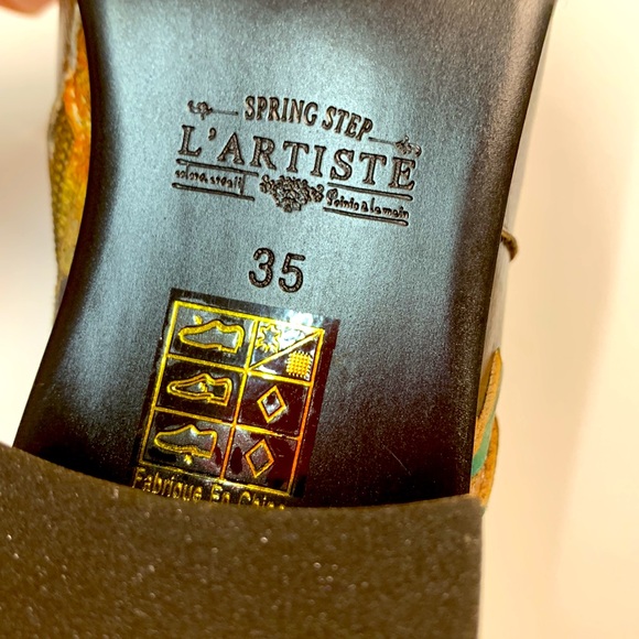 NWT 🌼 Leather Suede Floral Booties Spring Step - Picture 7 of 13